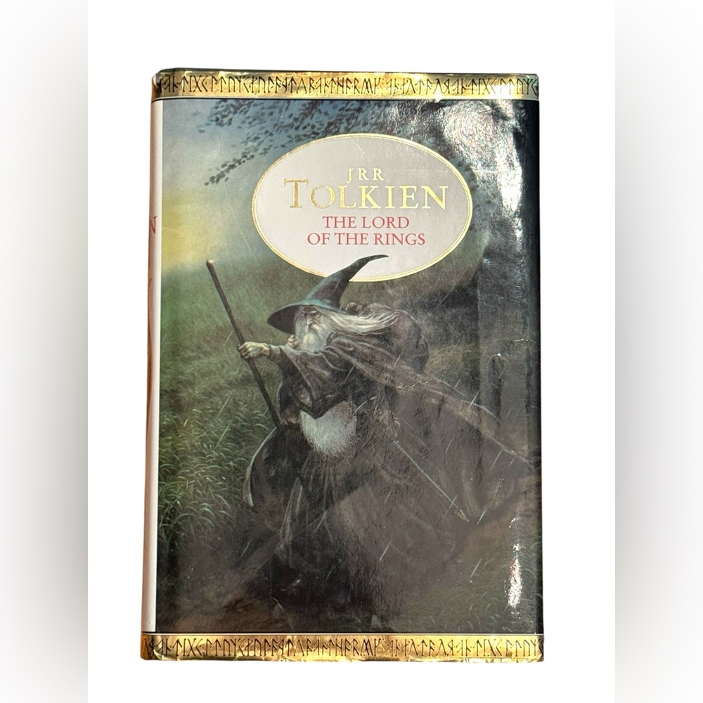 J.R.R. Tolkien The Lord of the Rings Hardcover Book C1996 With Dustcover